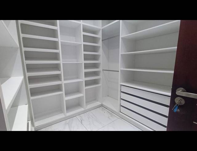 4 BEDROOM HOUSE FOR SALE IN RASLOUW GARDENS